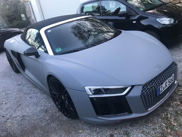 R8 V10 Plus Spyder 