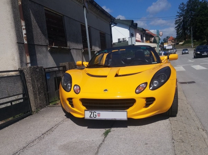 Elise 111R