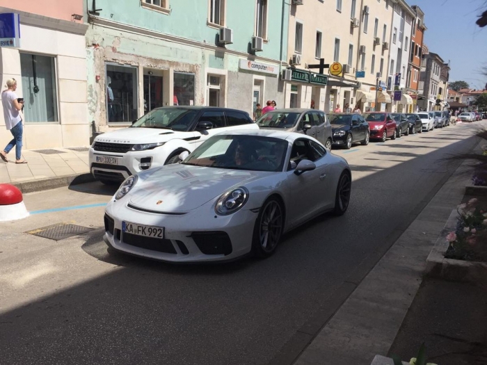 911 GT3 Touring