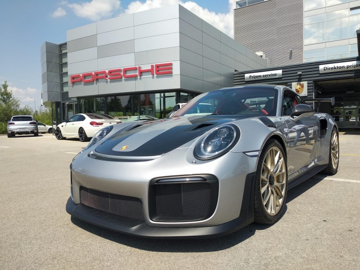 911 GT2 RS Weissach