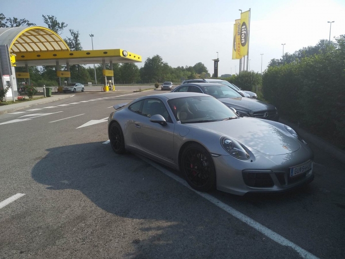 911 Carrera GTS