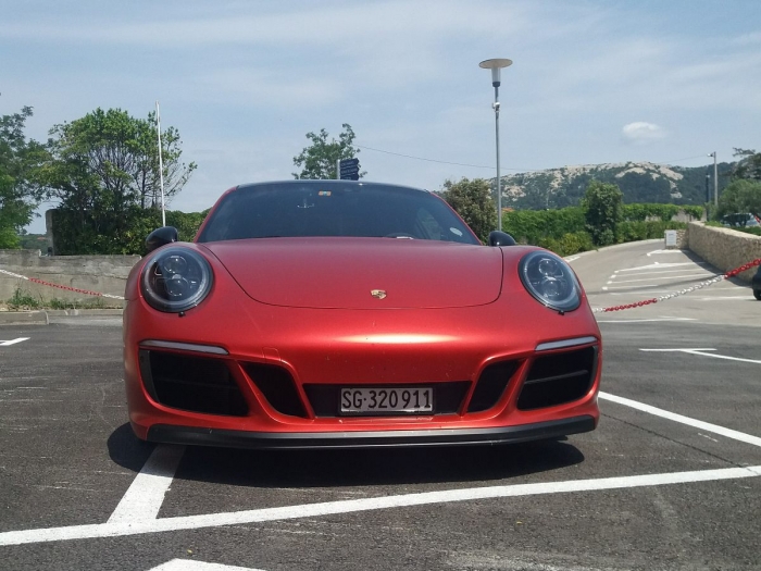 911 Carrera 4 GTS