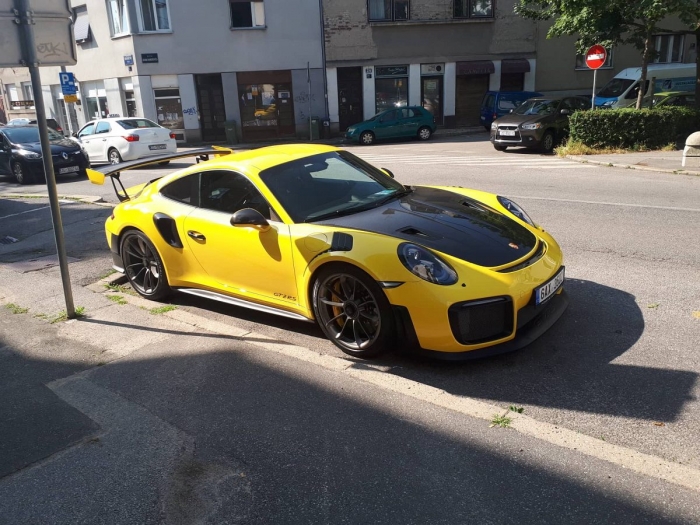 911 GT2 RS