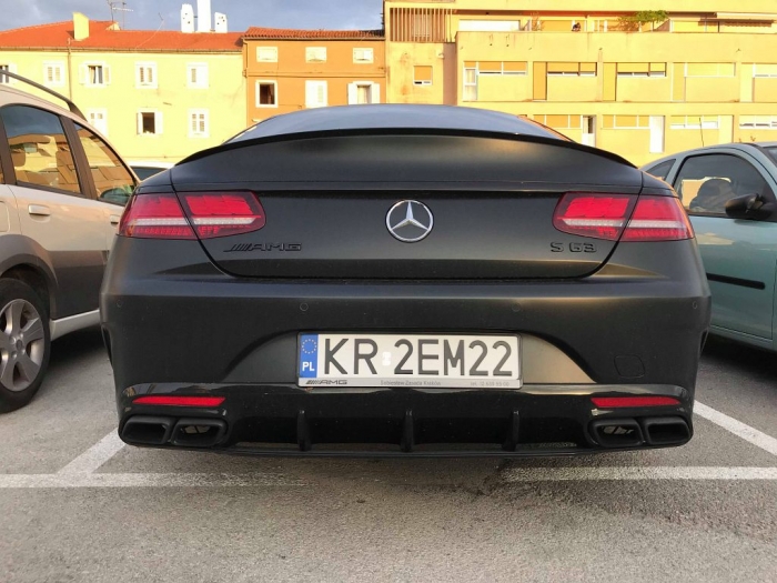 S63 AMG Coupe 4MATIC+