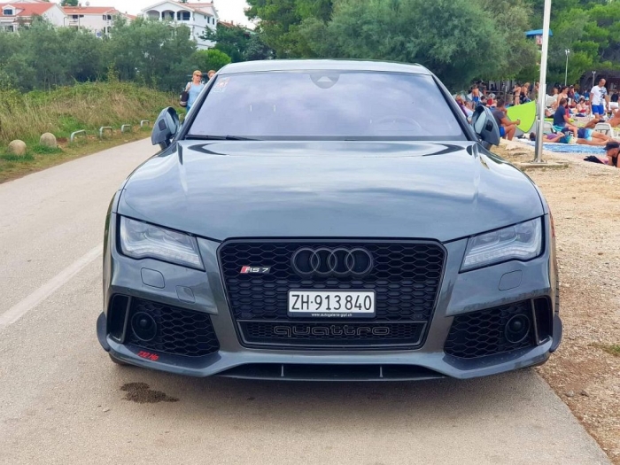 RS7