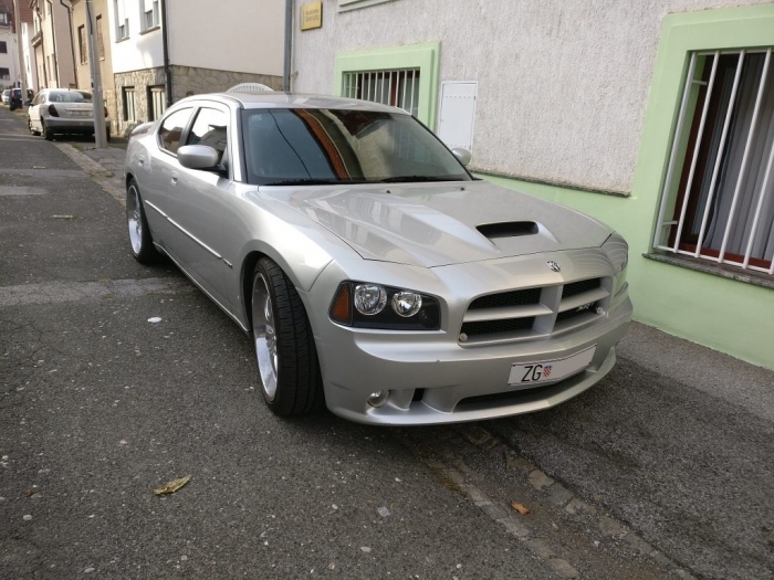 Charger SRT8