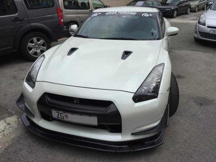 GT-R