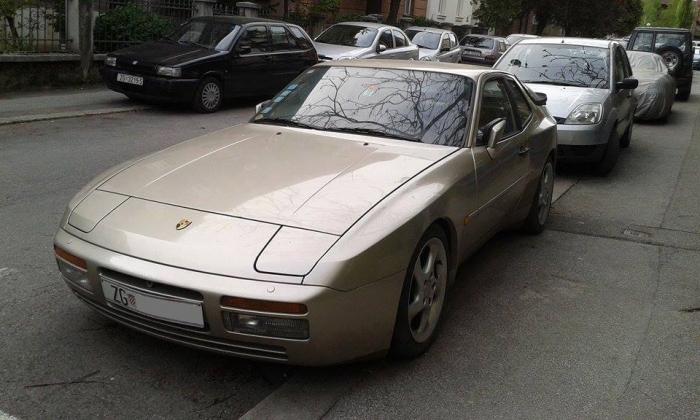 944 S2