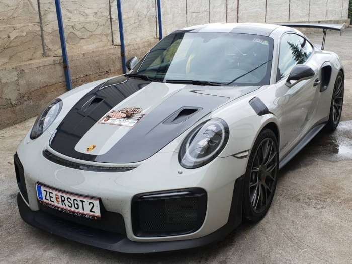 911 GT2 RS Weissach