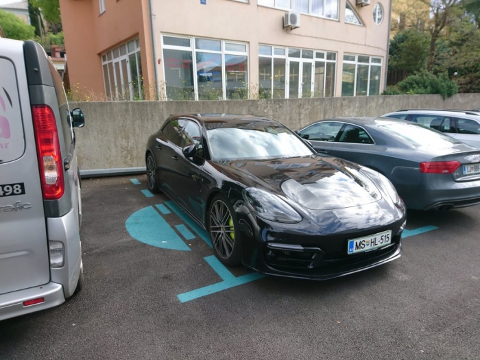 Panamera 4 E-Hybrid Sport Turismo