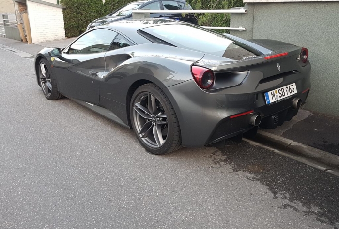 488 GTB