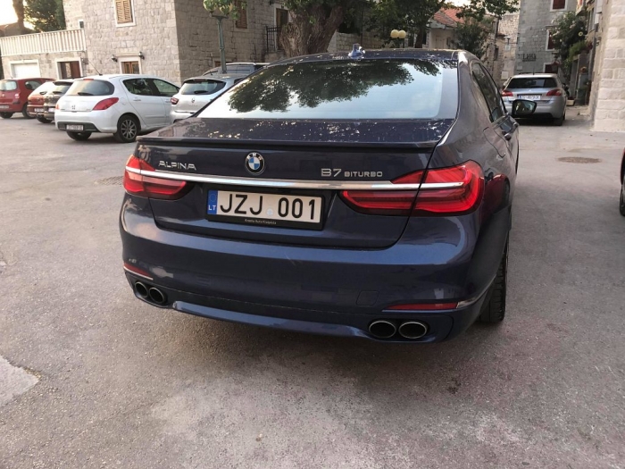 B7 Bi-Turbo