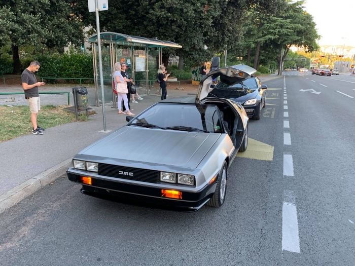 DeLorean