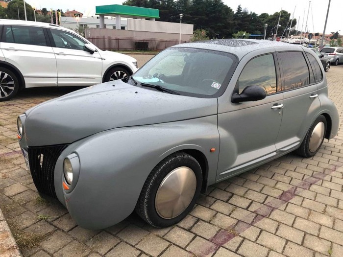 PT Cruiser