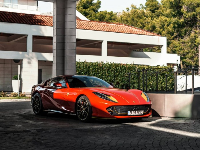 812 Superfast