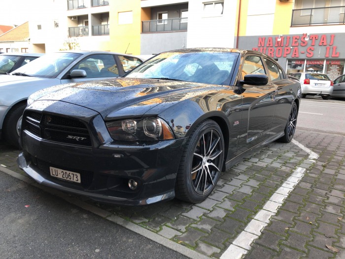 Charger SRT-8