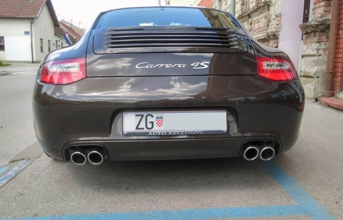 911 Carrera 4S