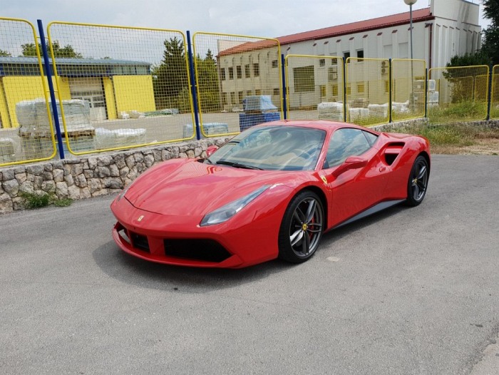 488 GTB