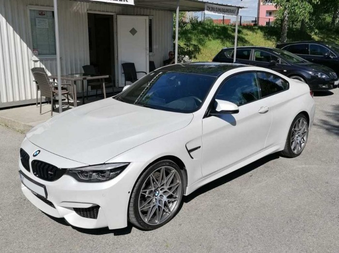 M4 Competition Package