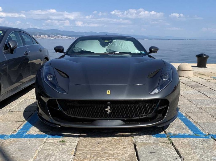 812 Superfast