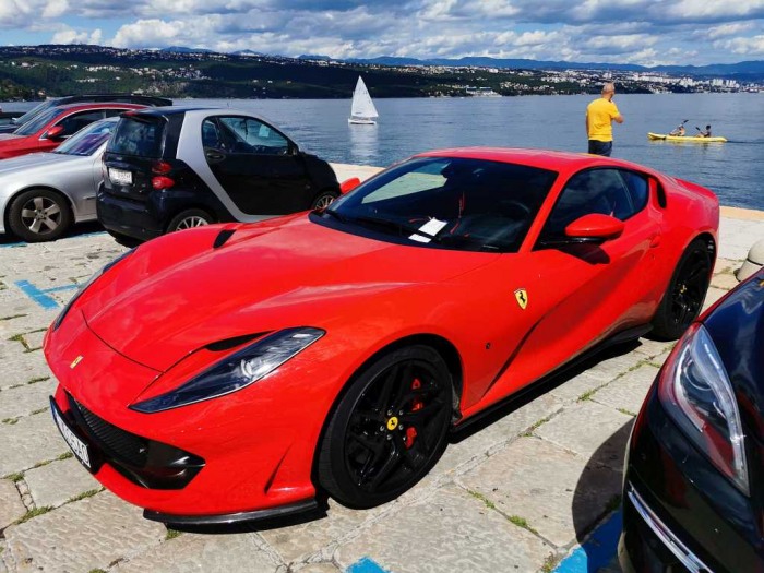 812 Superfast