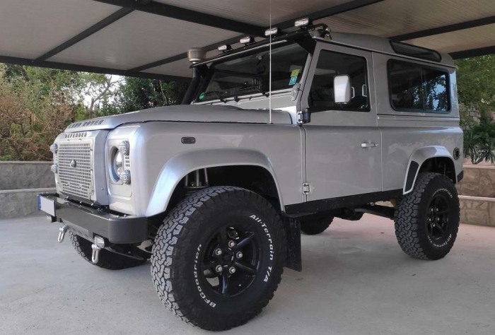 Defender 90