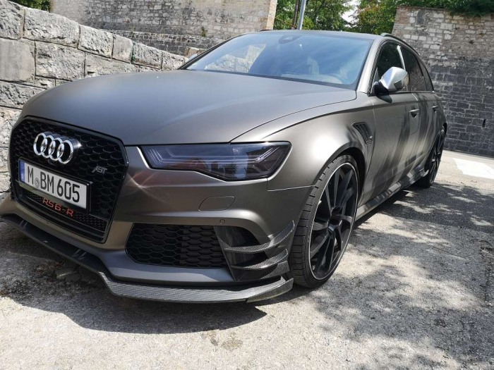 RS6-R Avant