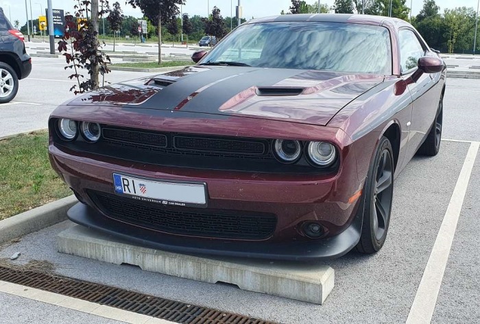 Challenger R/T