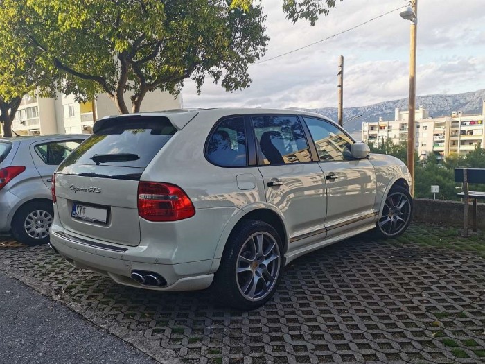 Cayenne GTS