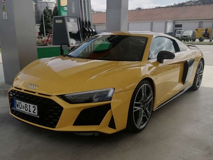 R8 V10 Performance