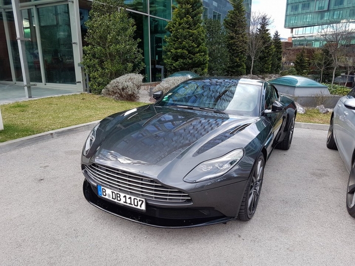 DB11