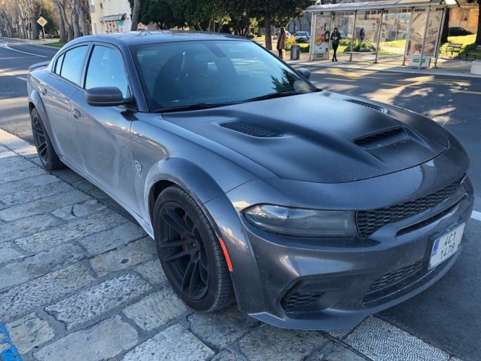 Charger SRT Hellcat