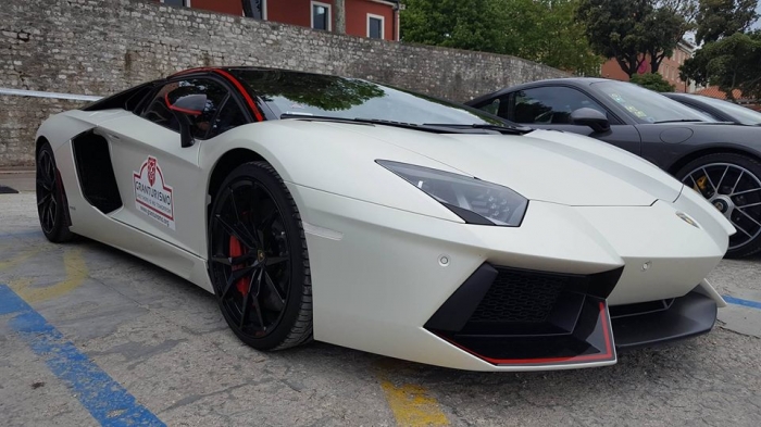 Aventador LP 700-4 Roadster Pirelli Edition