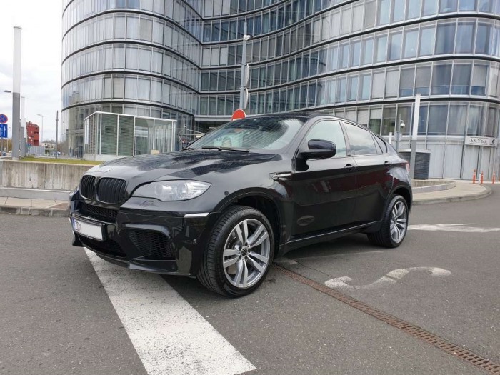 X6 M