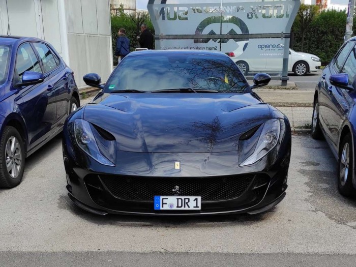 812 Superfast