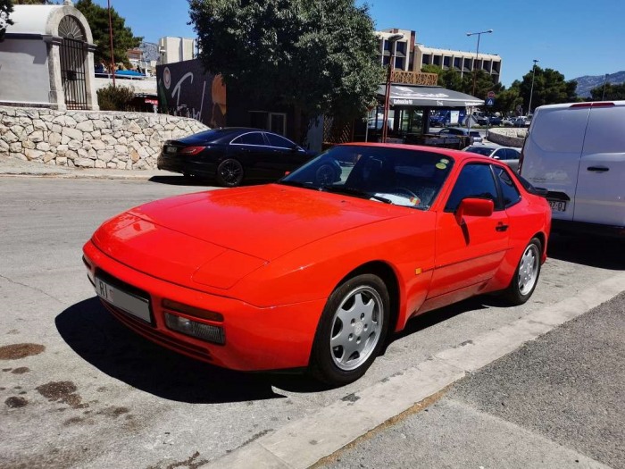 944 S2