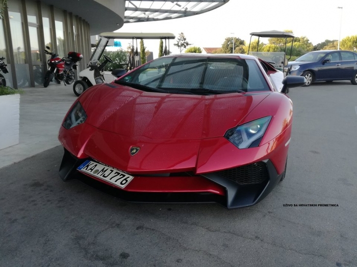 Aventador LP 750-4 Superveloce