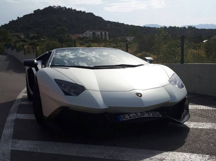 Aventador LP 720-4 Roadster 50 Anniversario