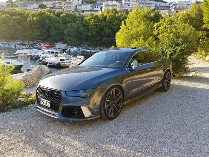 RS7