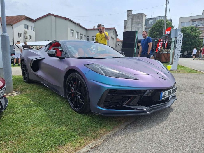 Corvette C8 Stingray