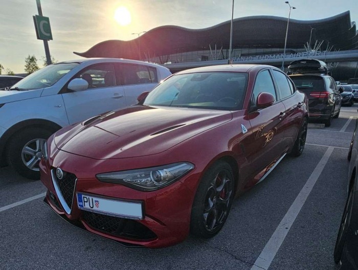 Giulia Quadrifoglio