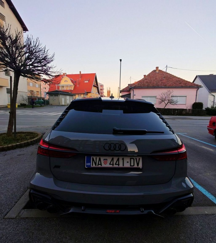 RS6-R Avant