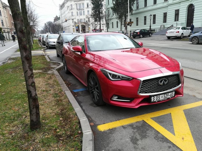 Q60 S